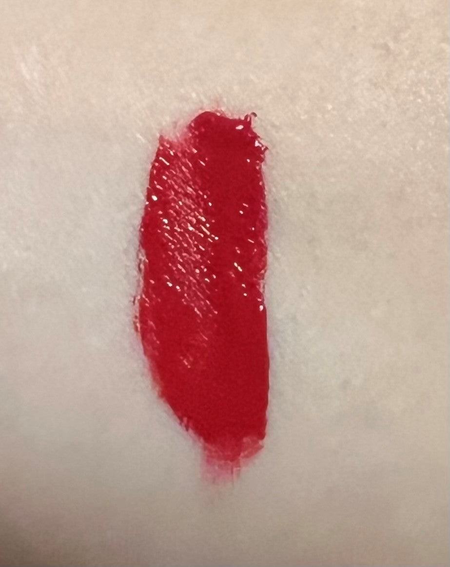 Liquid Lipstick Cherry Red # 18