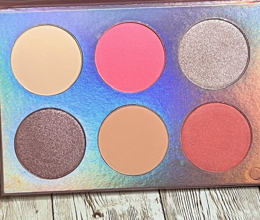 Blush, Contour and Highlight Shadow Pallet #1 Purple